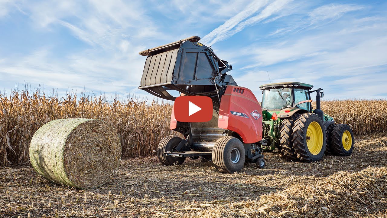 How Farms Work Round Bale Rodeo Kuhn Vb Baling Corn Fodder