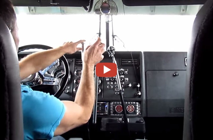 Kenworth W900L 3 Stick Shifting