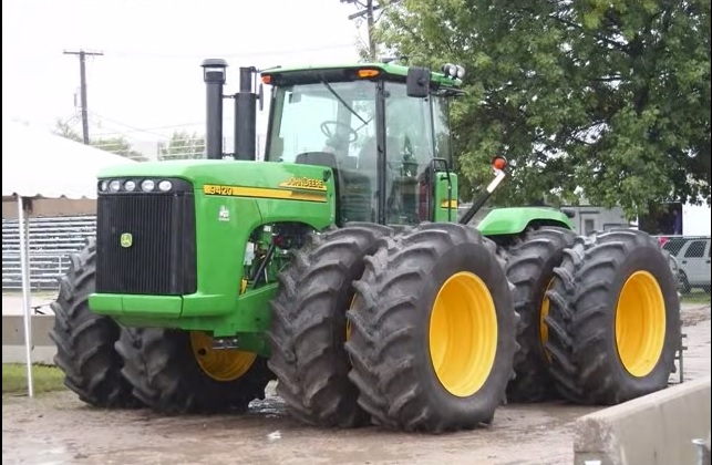 Jason Aldean - Big Green Tractor (Farm Boy)