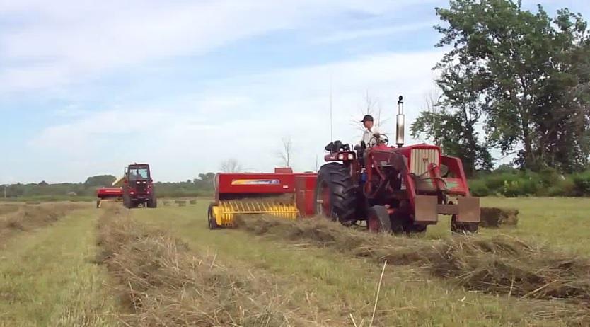 New Holland Bc 5070 Baler And New Holland 283 Baler Farmnmichigan