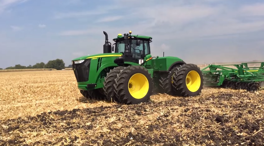 John Deere 9620R - Farm Progress Show 2015. -Moughler Farms-