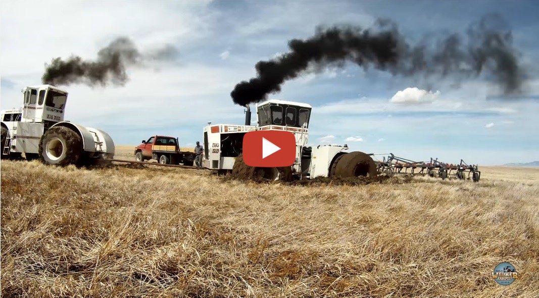 Big Bud Tractors Rolling Coal and Playing in the Mud! Welker Farms Inc