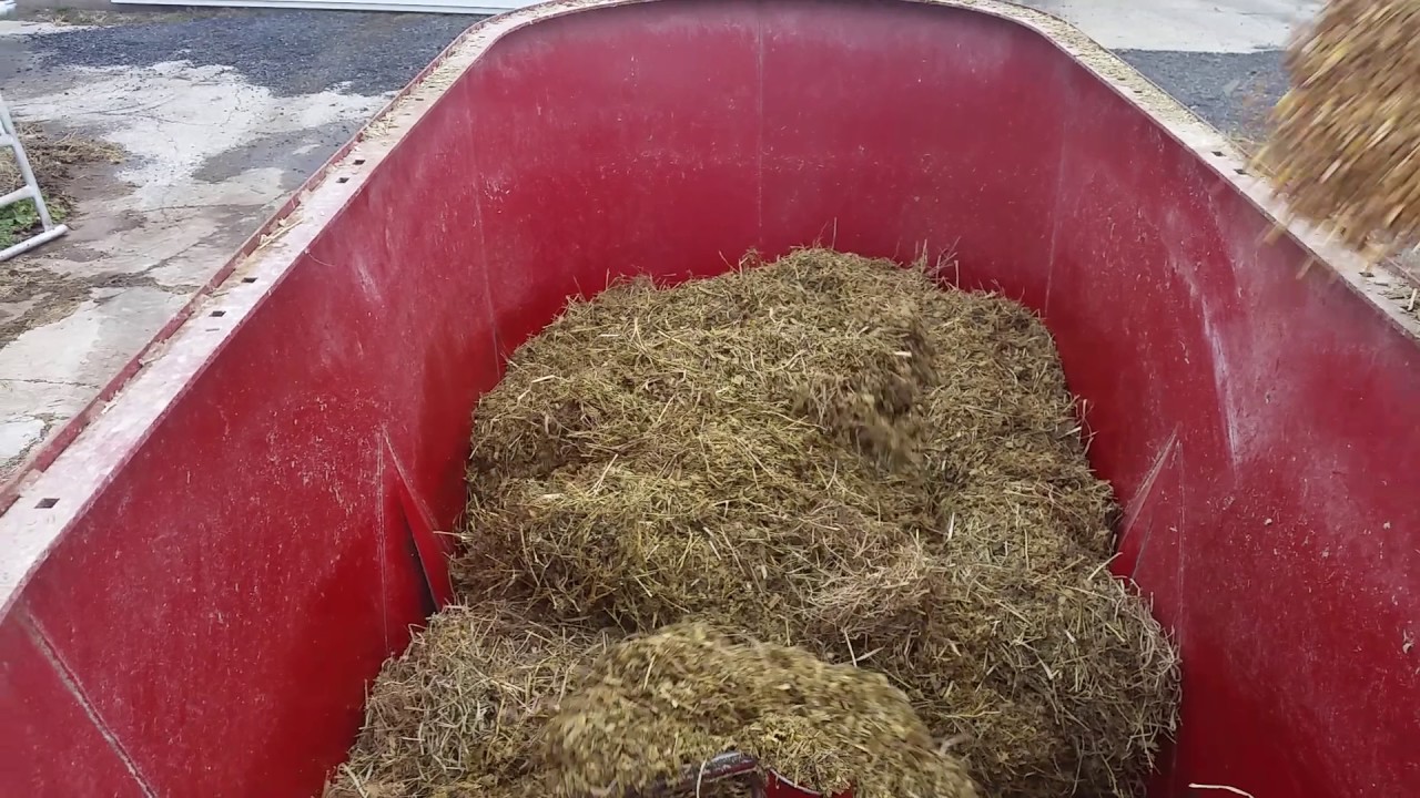 Review on the JayLor A100 TMR mixer The Farming Life