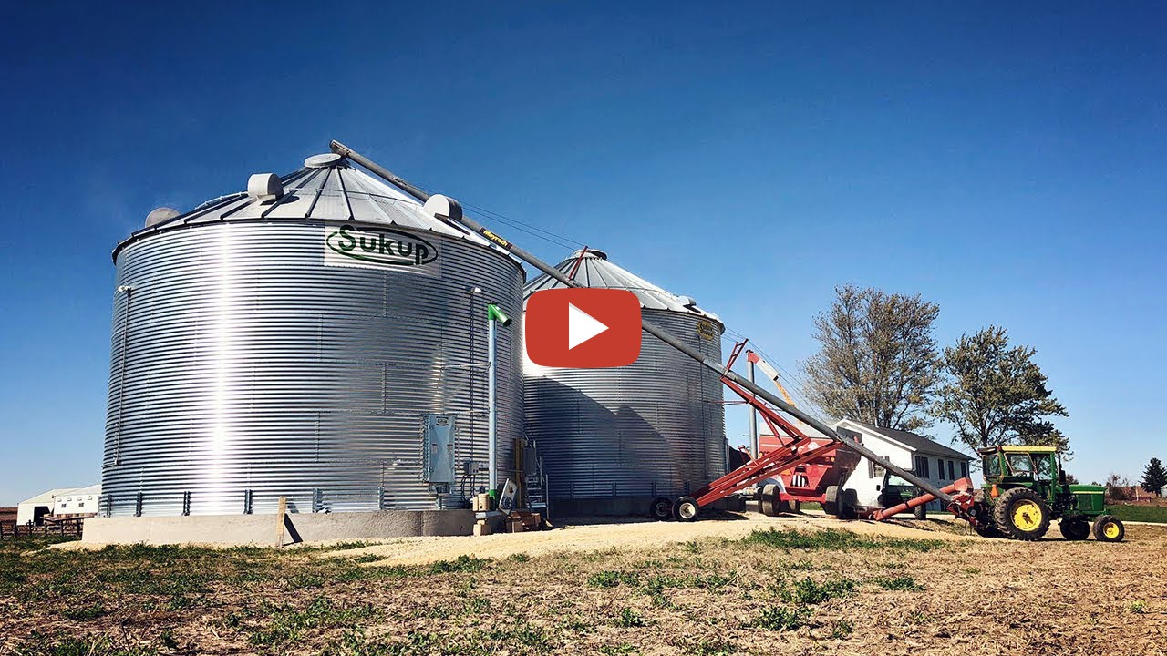 Grain Bin POWERSWEEP in Action We transfer dry corn from the Sioux