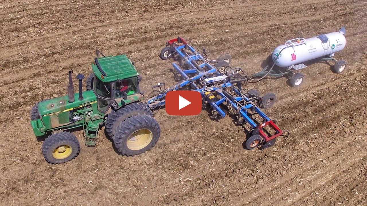 iowadairyboys -- Anhydrous Ammonia Application - John Deere 4450 & DMI ...