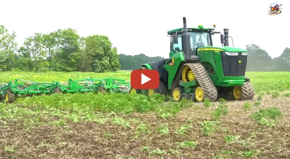 John Deere 9570RX Tractor with a 52.5 foot Deere 2230FH field