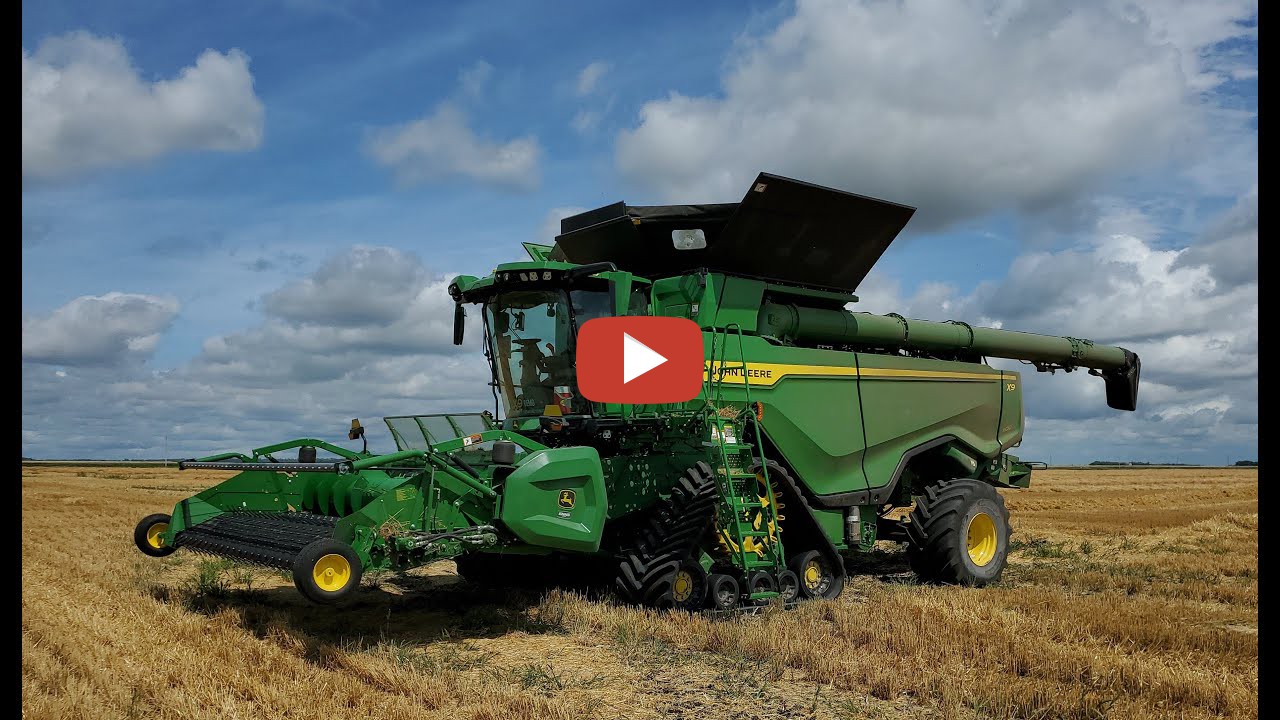 New X9 John Deere Combine --The NEW X9 John Deere 1100 combine showed ...