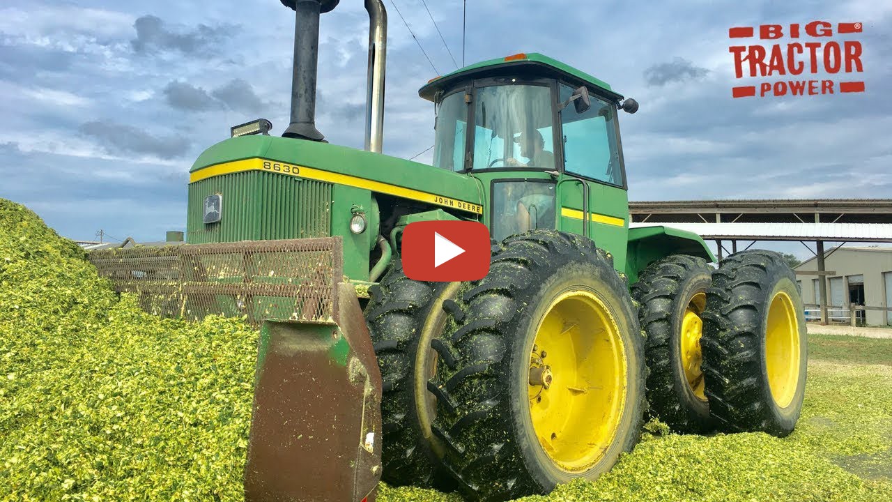 bigtractorpower Awesome Classic John Deere Tractor Power Putting Up
