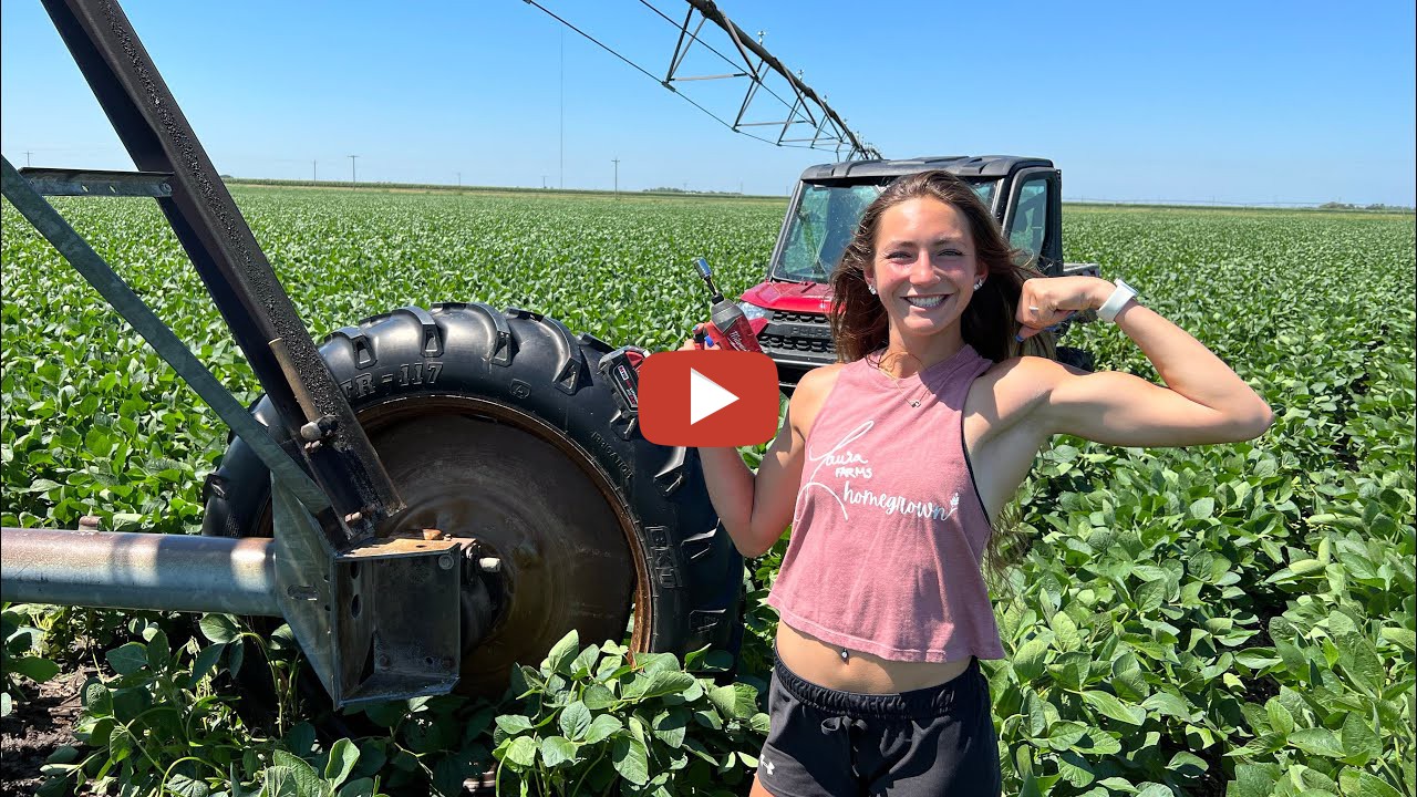 laura-farms-no-farmers-tan-here-shop-work-and-pivot-problems-at