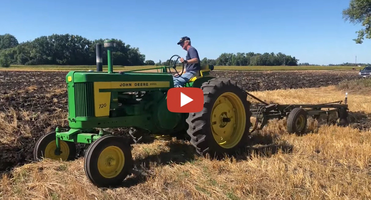 Girlpower......Fall plowing with John Deere 20 Series 720 (Diesel & Gas ...