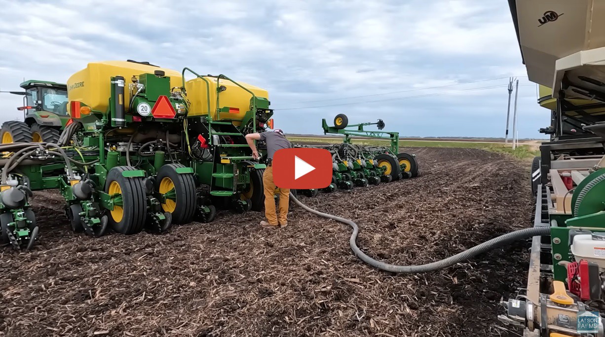 Larson Farms 2 High Speed Planters In The Same Field!! Planting with