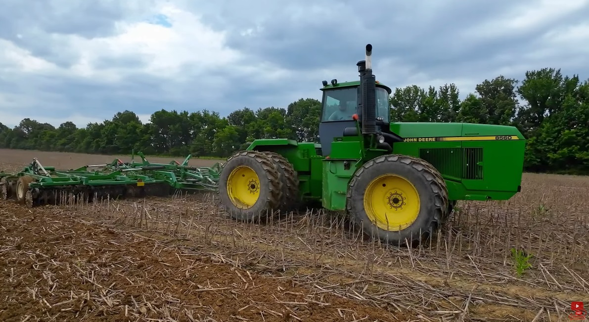 Dylan Joyce Farms "Take It To The Max" John Deere 8560 pulls 30